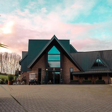 Cave Hotel & Golf Resort Faversham Exteriör bild