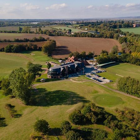 Cave Hotel & Golf Resort Faversham Exteriör bild